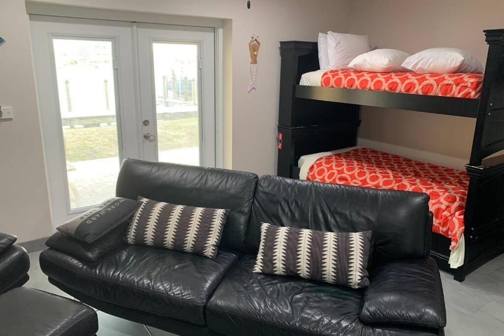 Luxury And Spacious Waterside Getaway Clearwater Beach Dış mekan fotoğraf
